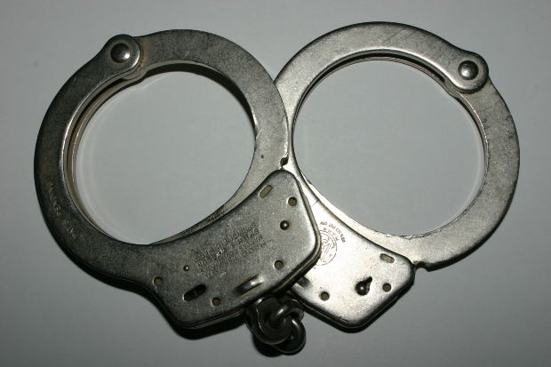 handcuffs4.jpg
