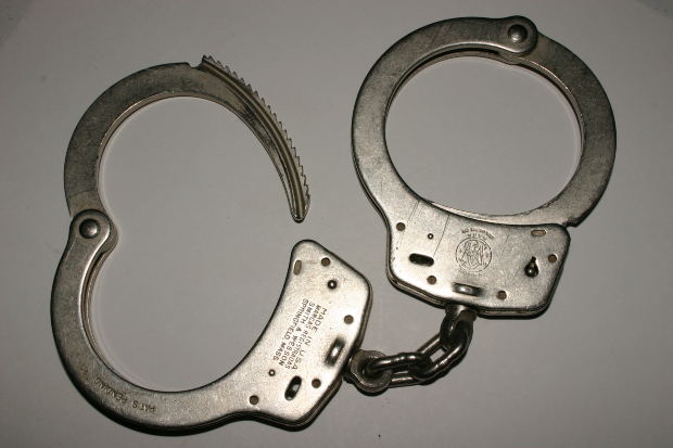 handcuffs6.jpg