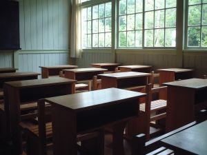 old-schools-class-room-881694-m