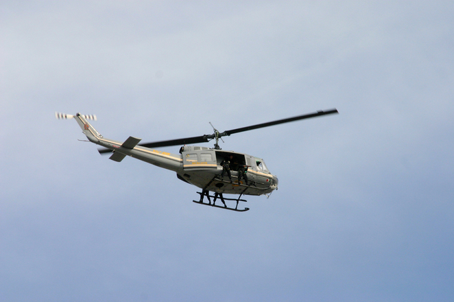 police-helicopter-1572290.jpg