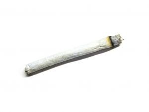 rolled-cigarette-733342-m